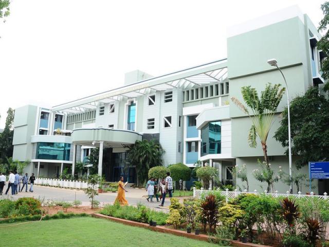 Get WES From  Bishop Heber college Tiruchirappalli